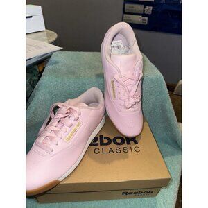 WOMENS REEBOK PRINCESS BS7755 Size 10 New But Missing One Shoe Insert